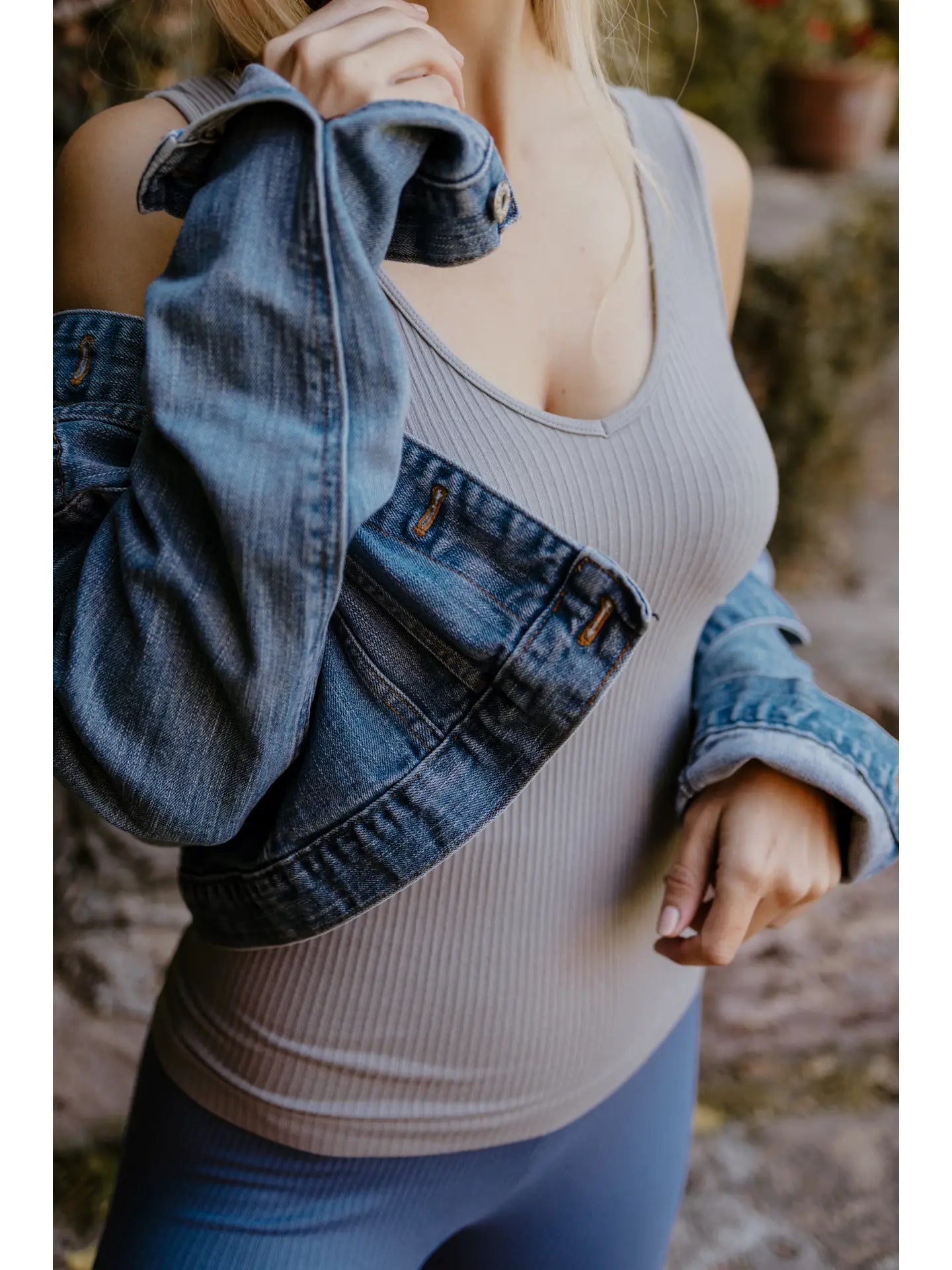 Reversible Ribbed Tank