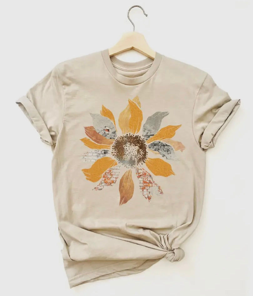 Grunge Sunflower Soft Printed Tee