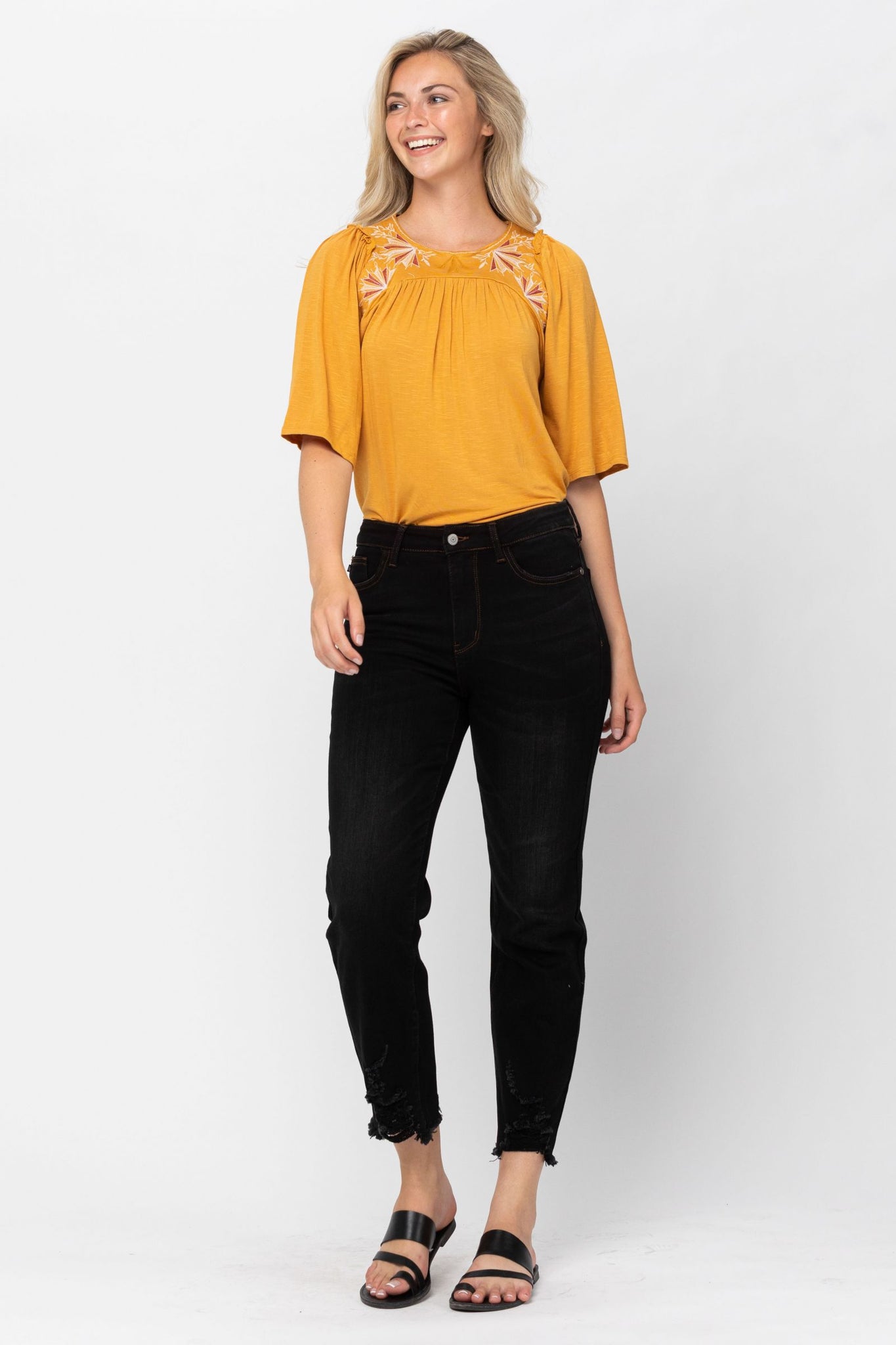Destroyed Hem Cropped Straight Jeans